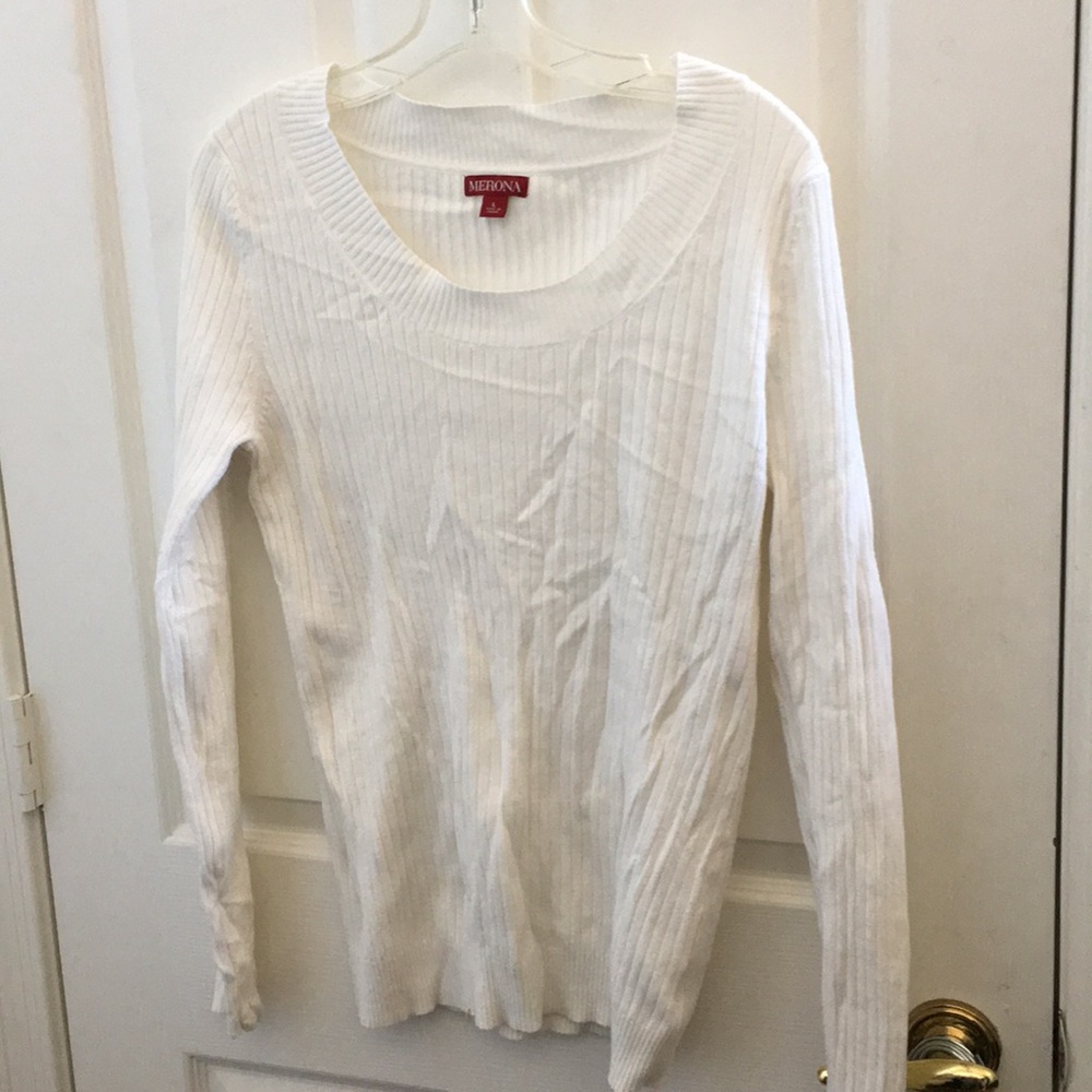 FINAL MARKDOWN Ladies’ Merona Ribbed Top (L)